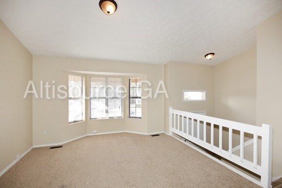 Foto del edificio - 5207 Great Meadows Rd