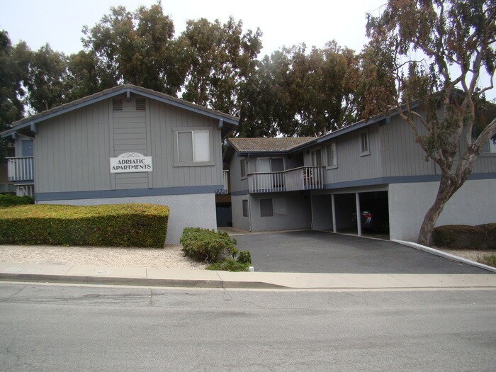 125 Terrace Ave Unit F, Pismo Beach, CA 93449 Apartment for Rent in