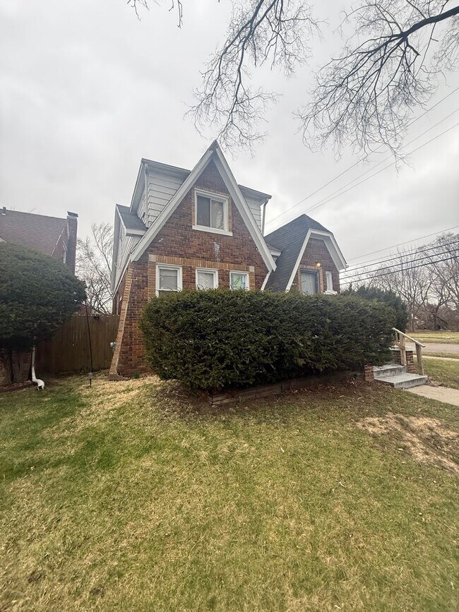 Foto del edificio - 12847 Maiden St