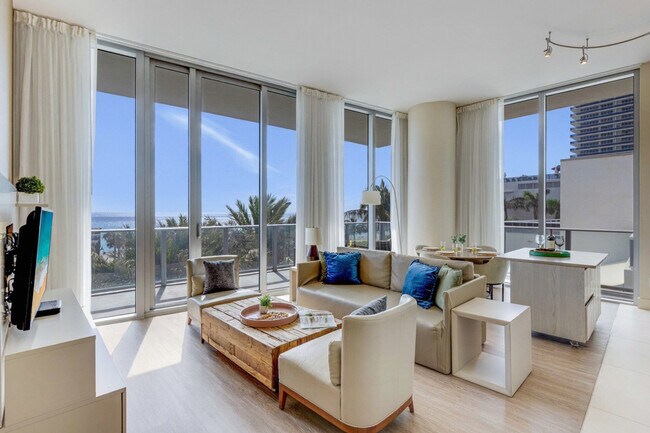 Building Photo - 4111 S Ocean Dr