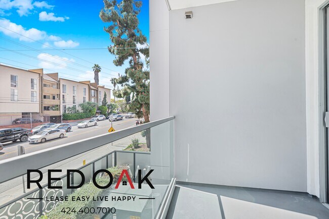 Foto del edificio - 1168 S Barrington Ave