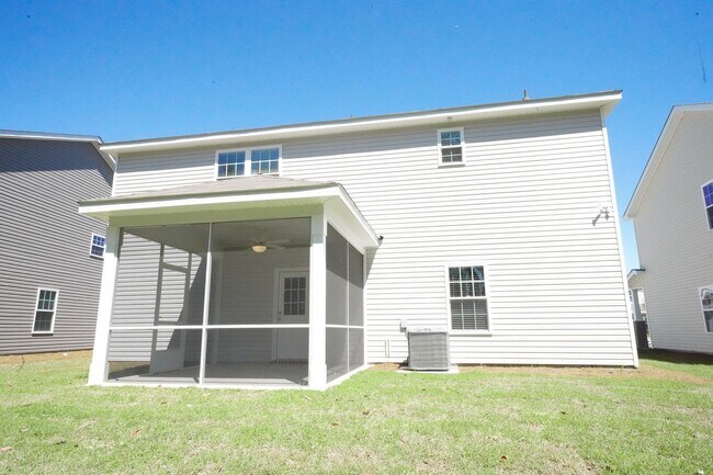 Building Photo - Available Now! ?? ?? ??!