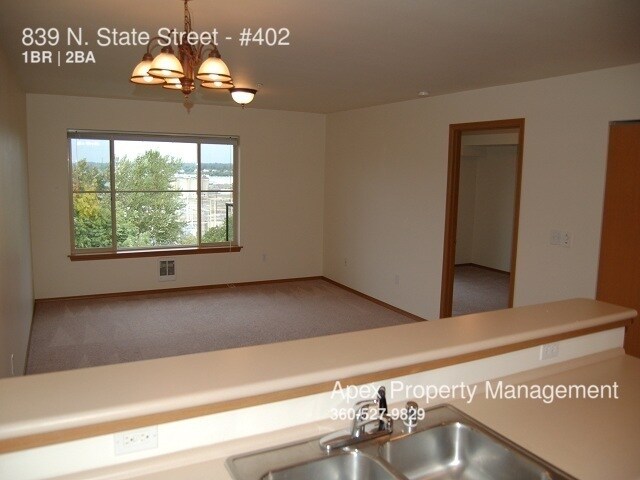 Foto del edificio - 839 N State St