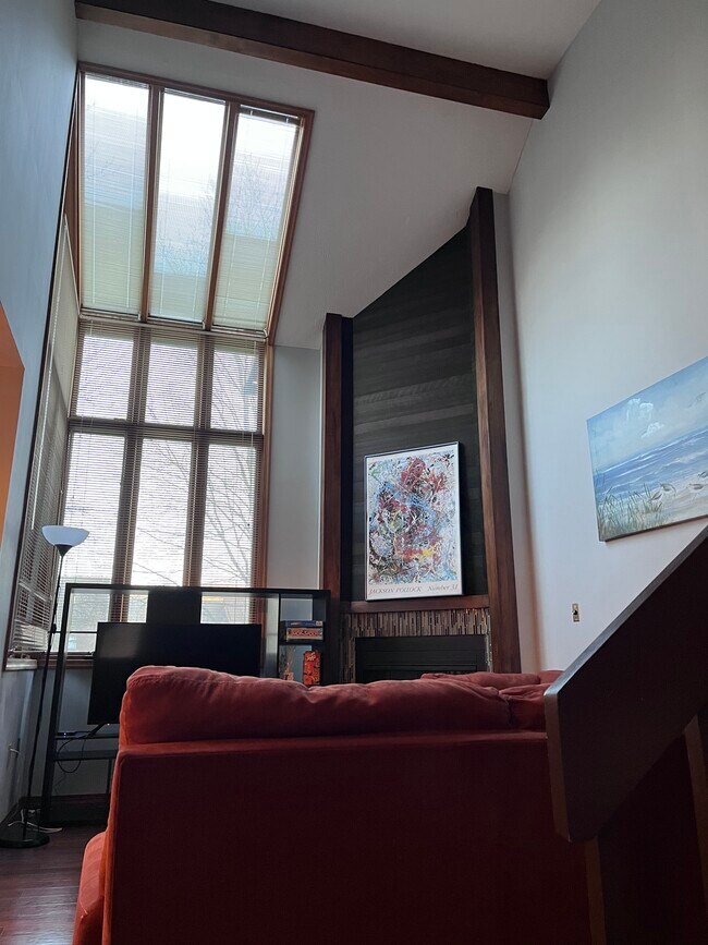 38 Sky View Dr, East Stroudsburg, PA 18302 Townhome Rentals in East