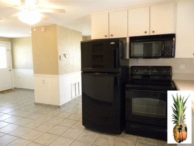 Building Photo - 135 Virginia Ct