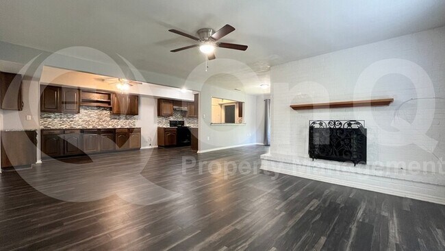 Building Photo - 4124 Wimbledon Dr