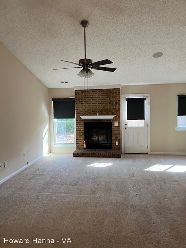 Foto del edificio - 3 br, 2 bath House - 5033 Hillswick Drive