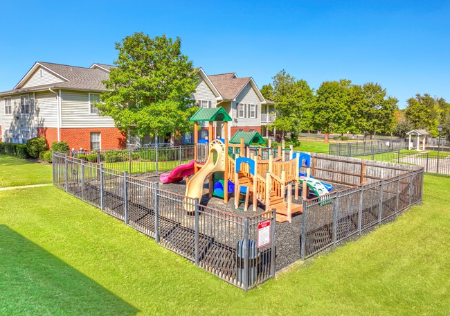 Building Photo - Atlas at Goodlett Farms