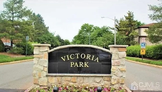 Foto del edificio - 8401 Hana Rd