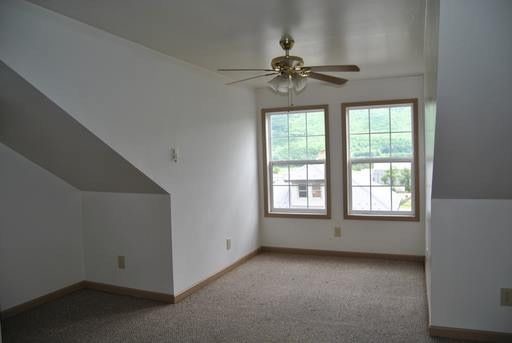 Building Photo - 203 Linden St
