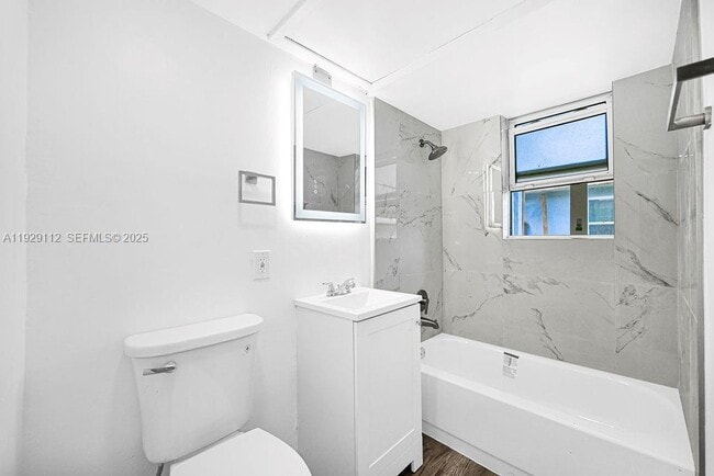 Foto del edificio - 4109 SW 23rd St