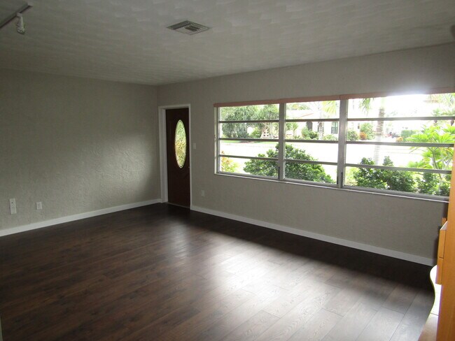 Foto del edificio - 416 Nassau St S