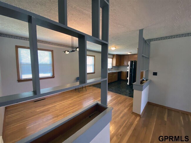 Building Photo - 7220 Blue Ridge Dr