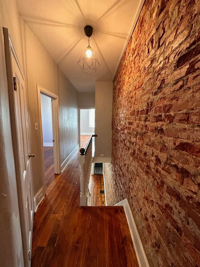 Photo - 2049 E Cambria Street House