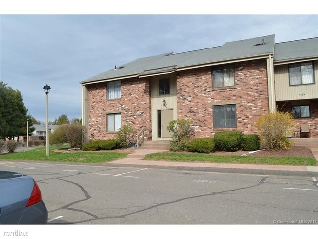 Building Photo - 1 br, 1 bath Condo - 23 Amato Dr.