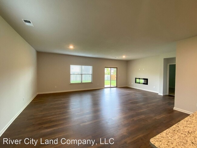 Building Photo - 4 br, 2 bath House - 85 Meadowland Lane