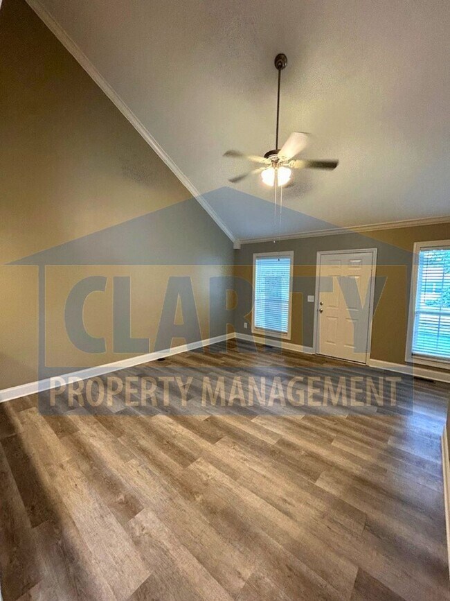 Foto del edificio - Two bedroom townhome in Downtown Cleveland!