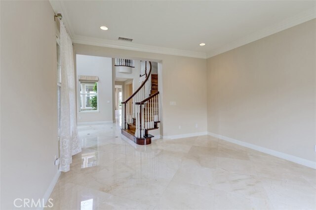 Building Photo - 27685 Manor Hill Rd
