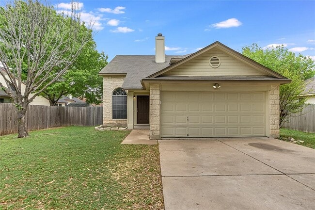 Building Photo - 118 Dogwood Dr