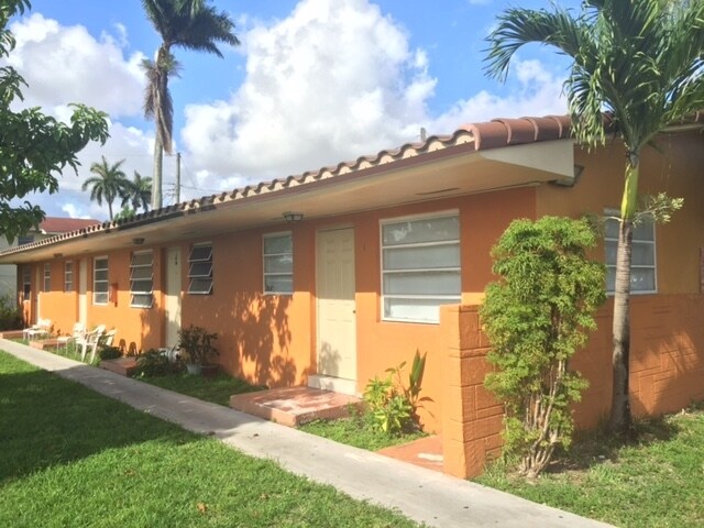 Primary Photo - 2595 W 12th Ave