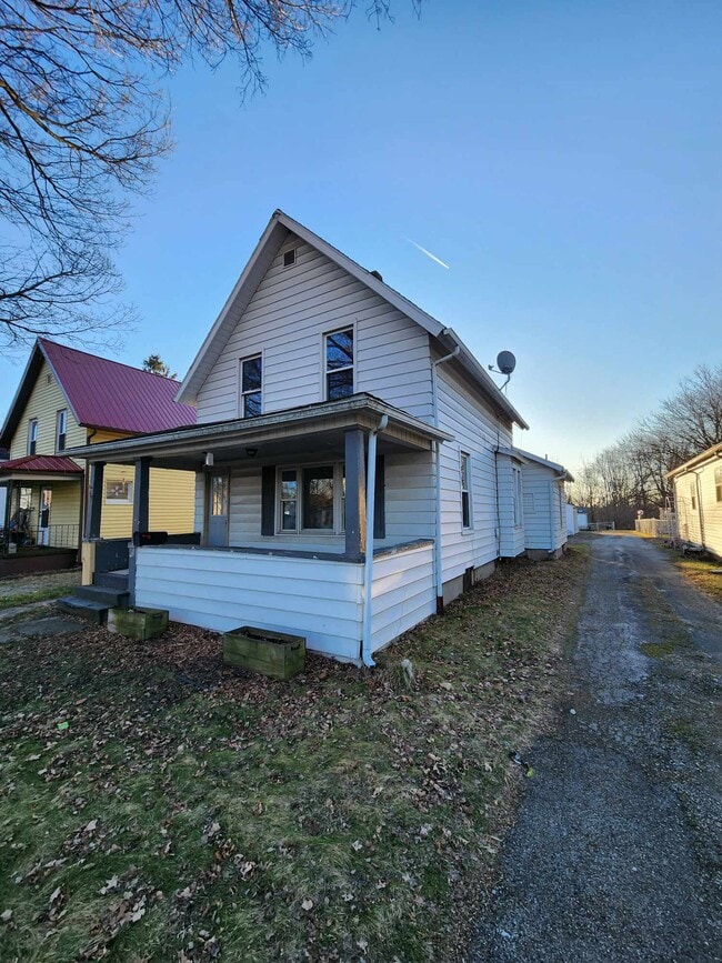 Building Photo - 117 N Grant St