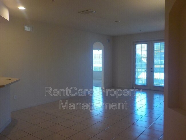 Building Photo - 3301 Whitestone Cir