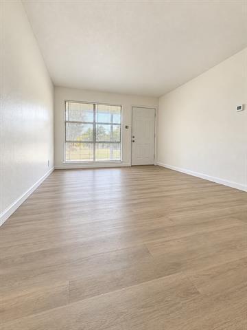 Foto del edificio - 12145 Dandridge Dr
