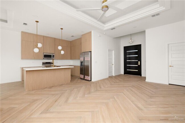 Foto del edificio - 17 N Revolution St