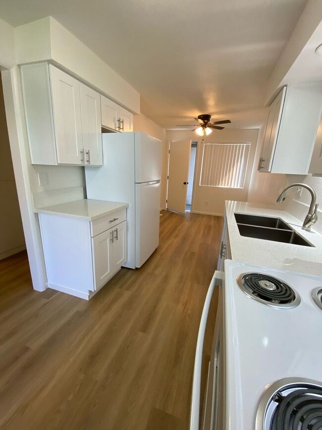 Interior Photo - Willow Terrace