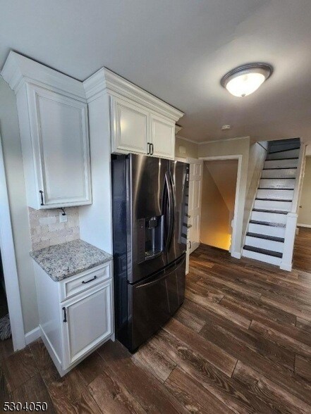 Building Photo - 28 Minker Pl