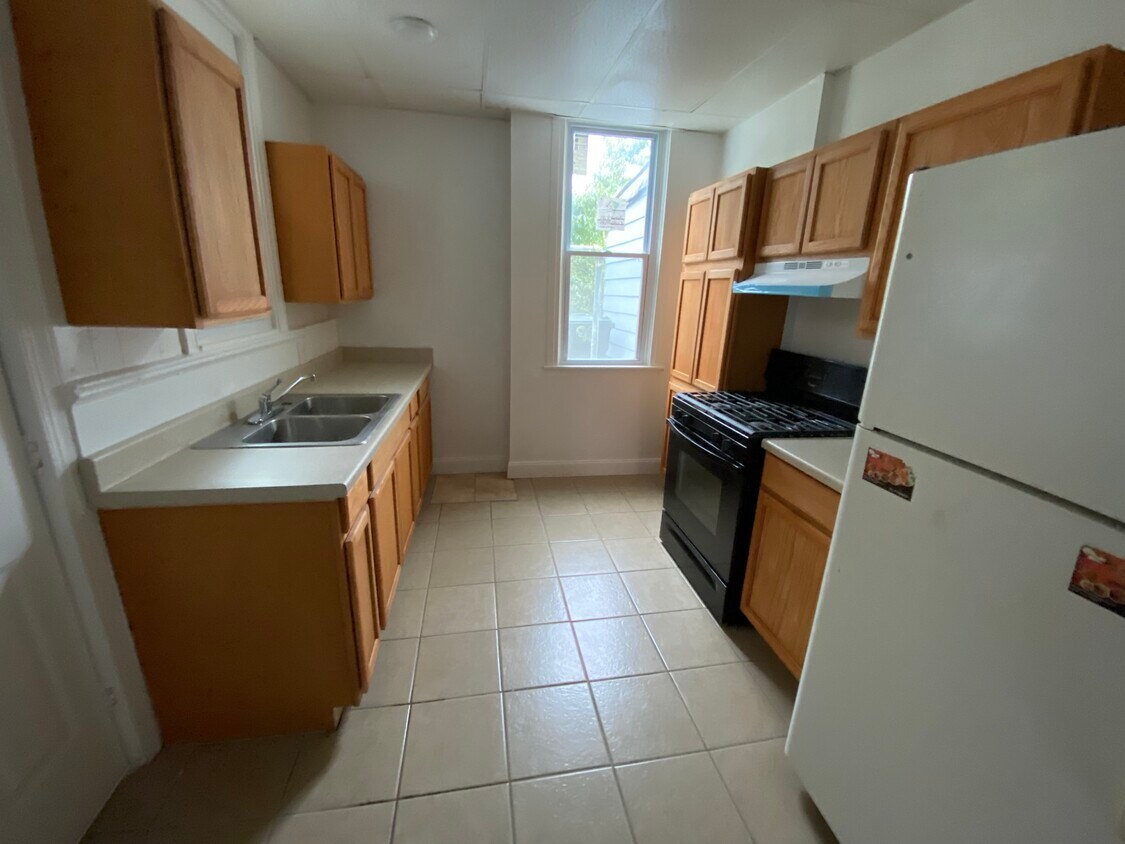 221 Park Pl, York, PA 17401 House Rental in York, PA