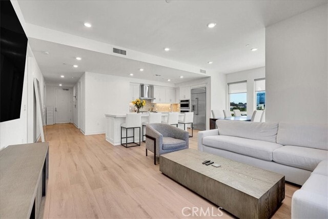 Building Photo - 1201 Rivington