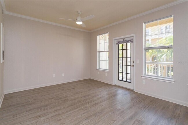 Foto del edificio - 860 N Orange Ave