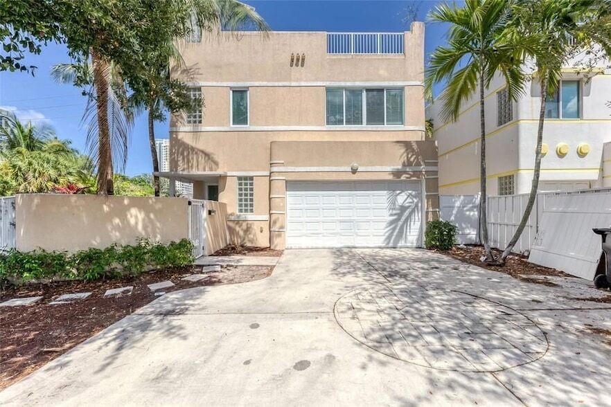 Photo - 502 SW 4th Ave