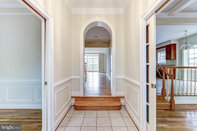 Building Photo - 8904 Barrowgate Ct