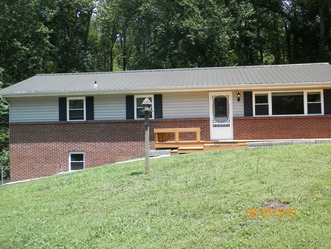 Photo - 806 Oliver Ave (Seymour, TN)