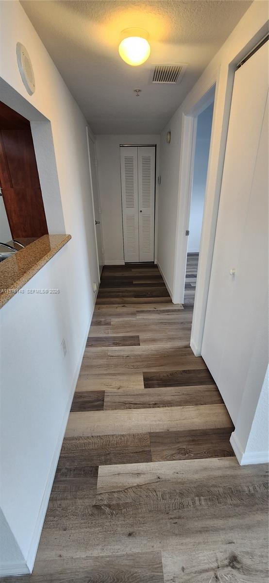 Building Photo - 36 NW 6th Ave