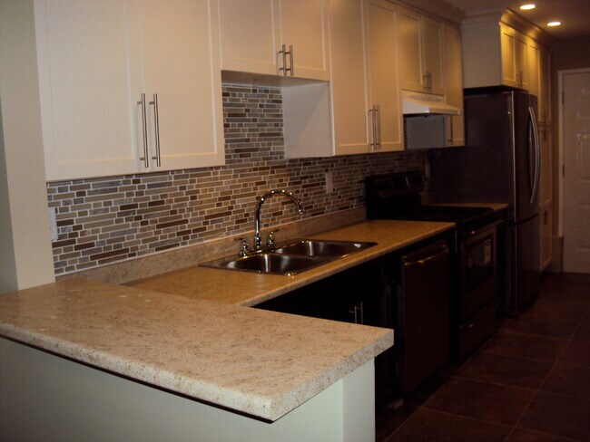 Building Photo - 5877 Booth Av
