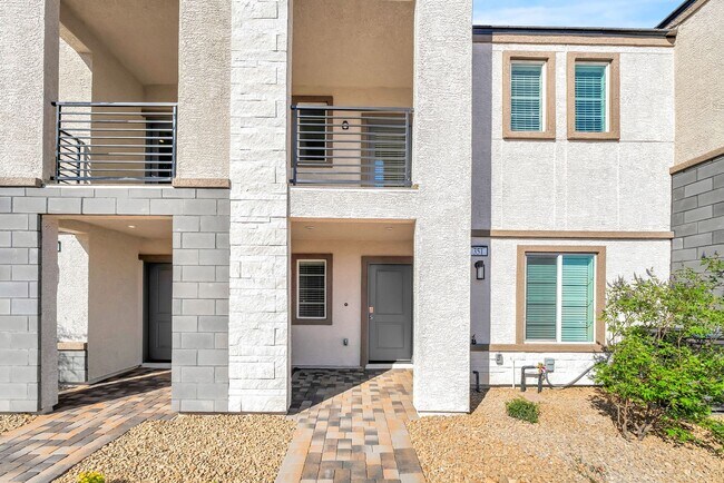 Building Photo - Modern Living in Cadence | Stylish Townhome with Open Concept & Community Amenities!