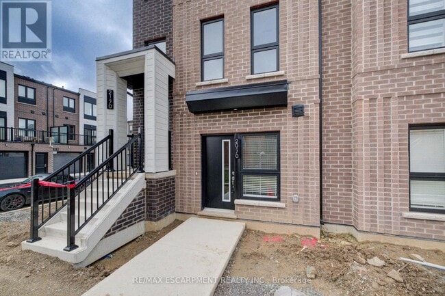 Building Photo - 70 Kenesky Dr