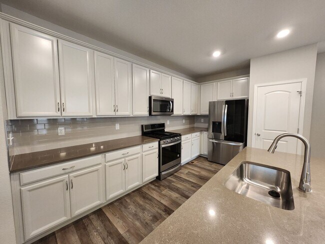Foto del edificio - 4070 Hidden Gulch Rd