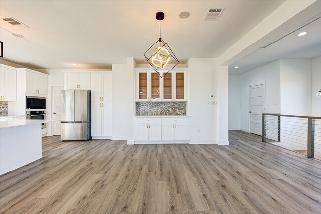 Building Photo - 21201 Scissor Tail Ln