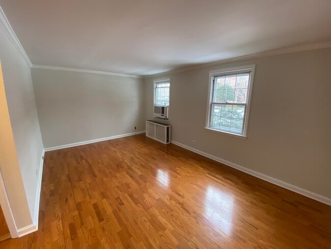 Foto del edificio - 2475 Summer St