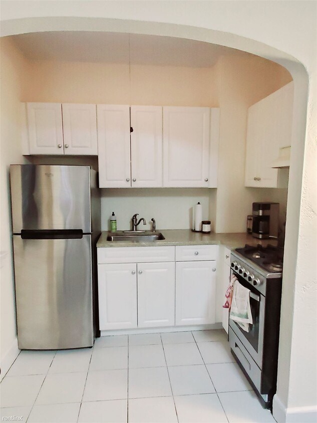 Primary Photo - Studio, 1 bath Condo - 65 Bedford St