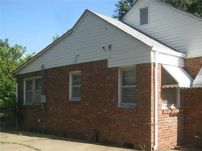 Building Photo - 1323 N Olympia Ave