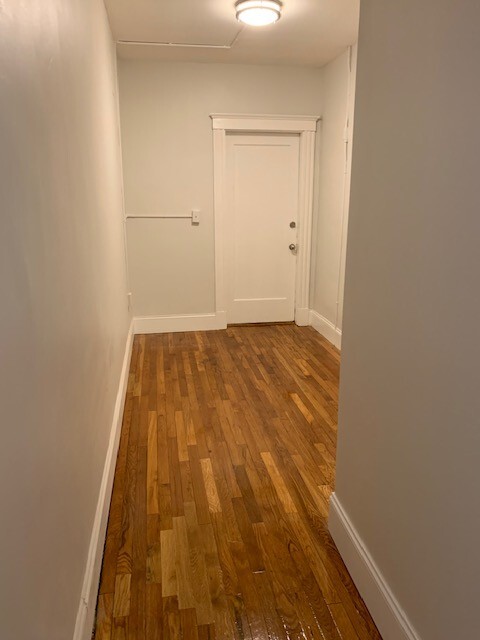 Foto del edificio - 230 Lafayette St