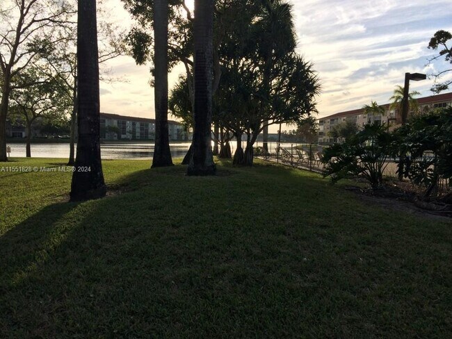 Building Photo - 1200 SW 130th Ave