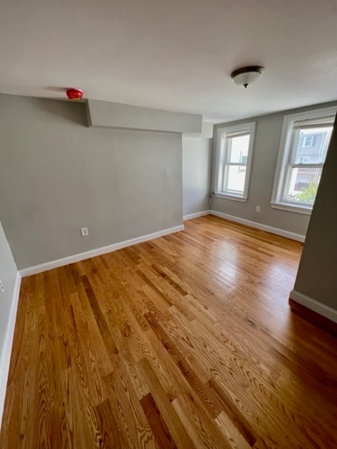 Photo - 221 W 2nd St House