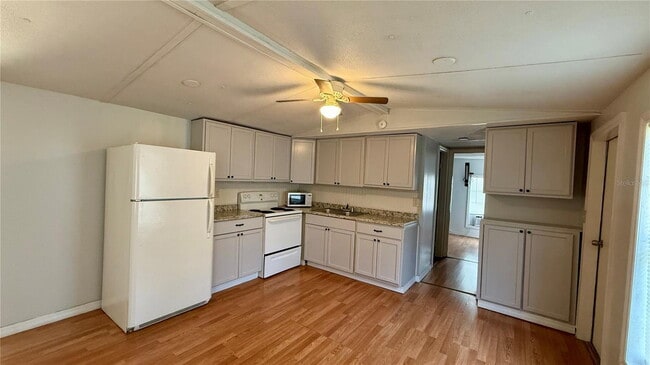 Foto del edificio - 5109 Hibiscus Rd