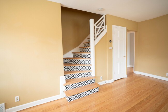 Staircase leading to two additional bedrooms - 5029 N Bay Ridge Ave